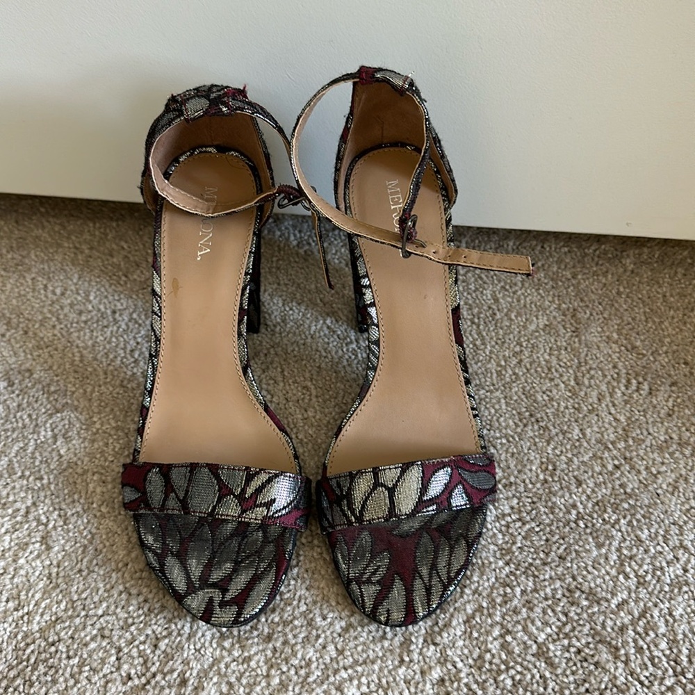 4 inch heeled sandals.